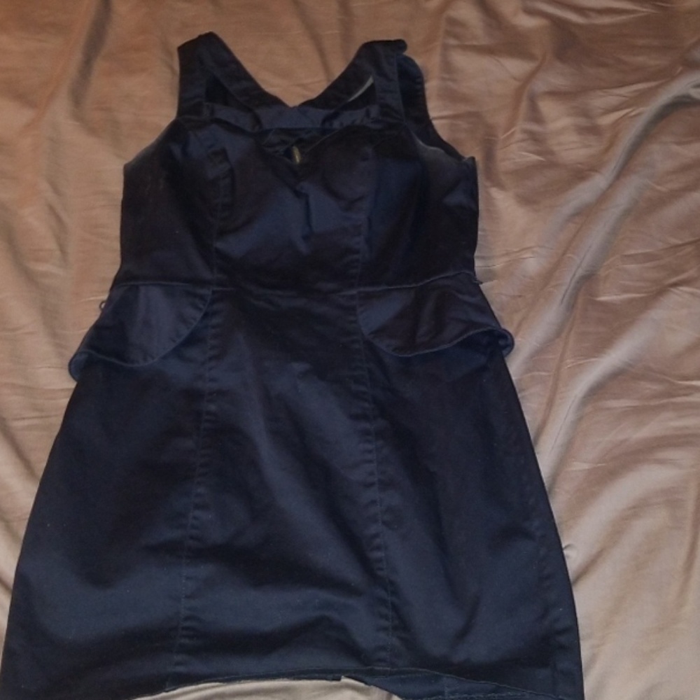 Peplum black dress 🎶